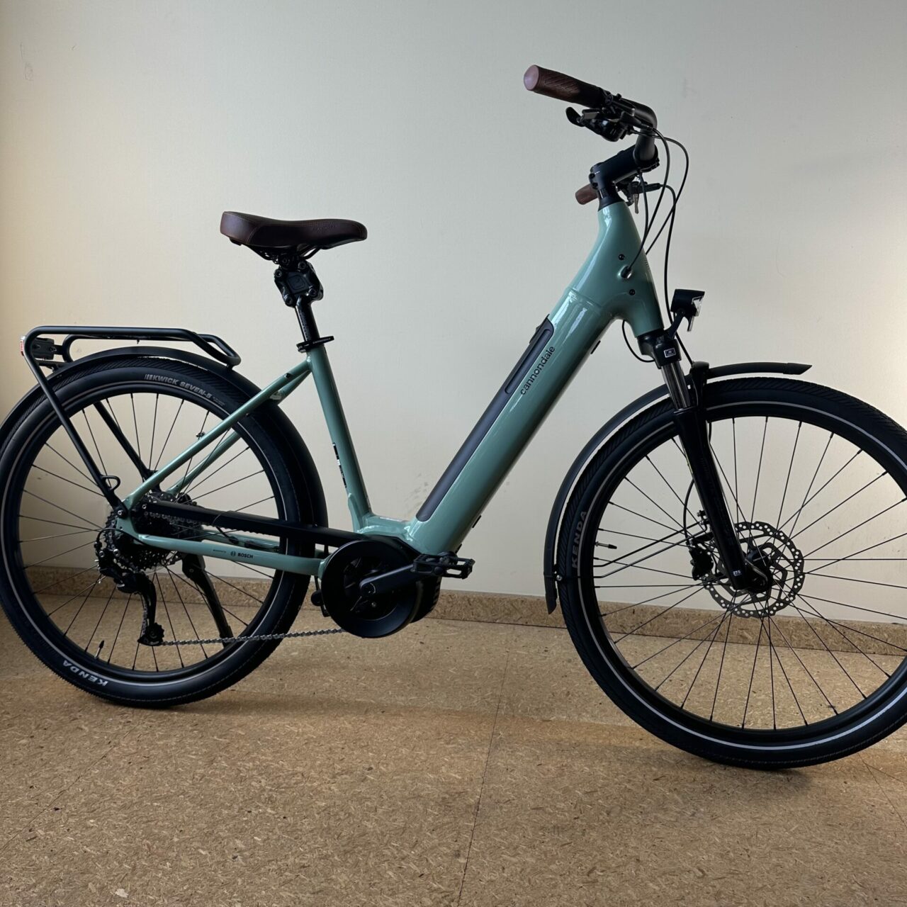 E-Bike Cannondale Adventure Neo 2 EQ, sage gray oder sage – Bild 2