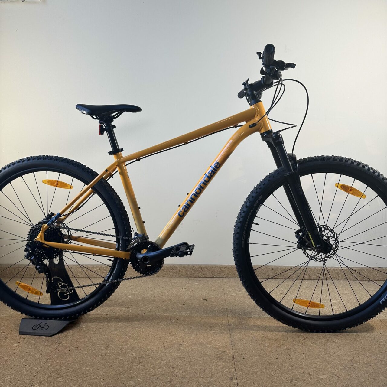 Cannondale Trail 5, MTB Hardtail, mango